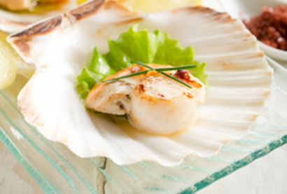 Recette de printemps - Saint-Jacques poch&eacute;es, vinaigre balsamique et miel