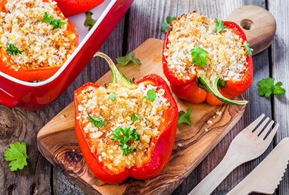 Recette de printemps - Poivrons farcis au ch&egrave;vre chaud