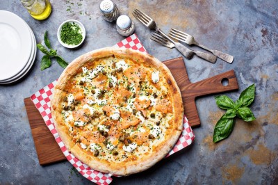 Recette de Pizza au Saumon Fumé et Pesto d'Epinards