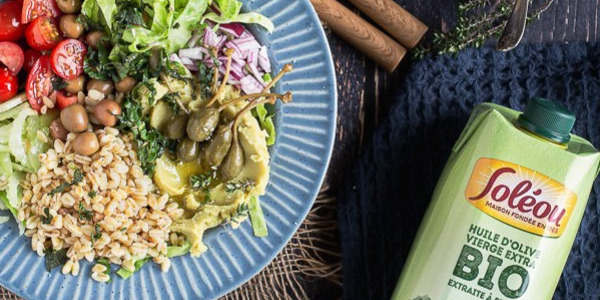 Recette de Bowl méditerranéen à la purée de pois cassés par Free the Pickle