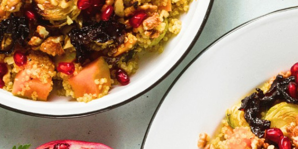 Recette de Bowls d'automne avec quinoa, courges, poivrons, artichauts & grenades